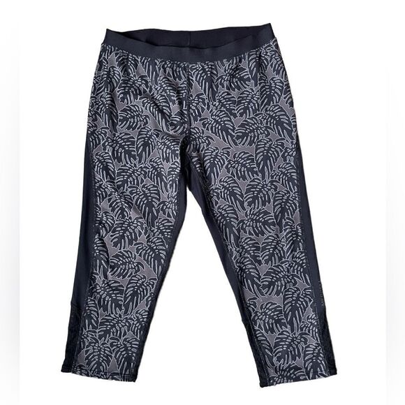 Merrell Pants - Merrell Women’s Black & Gray “Mystique” Capris w/Mesh & Pocket (Size: Large)